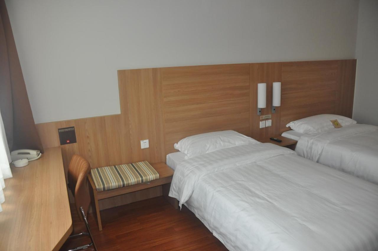 Ibis Luoyang Hi Tech Dev Zone Hotell Exteriör bild